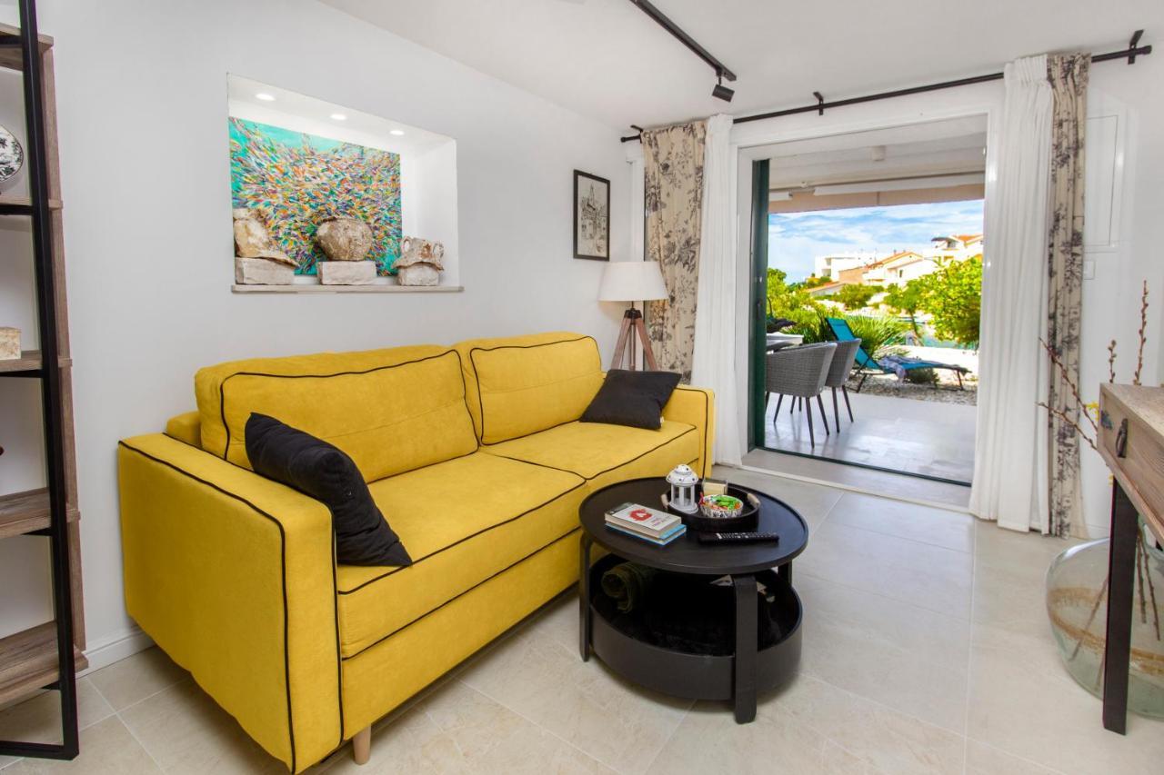 Villa Vala ซาบอริซ ภายนอก รูปภาพ