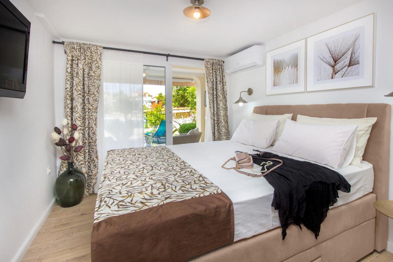 Villa Vala ซาบอริซ ภายนอก รูปภาพ