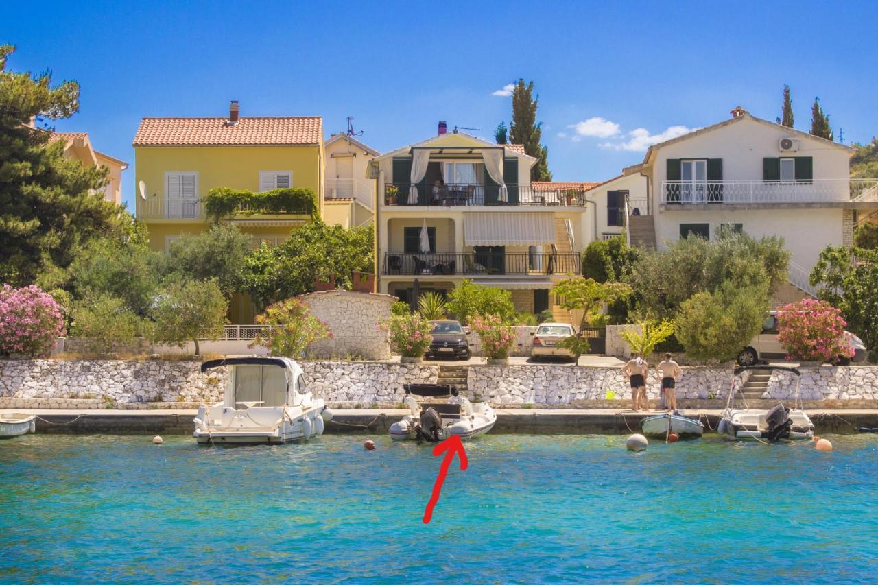 Villa Vala ซาบอริซ ภายนอก รูปภาพ